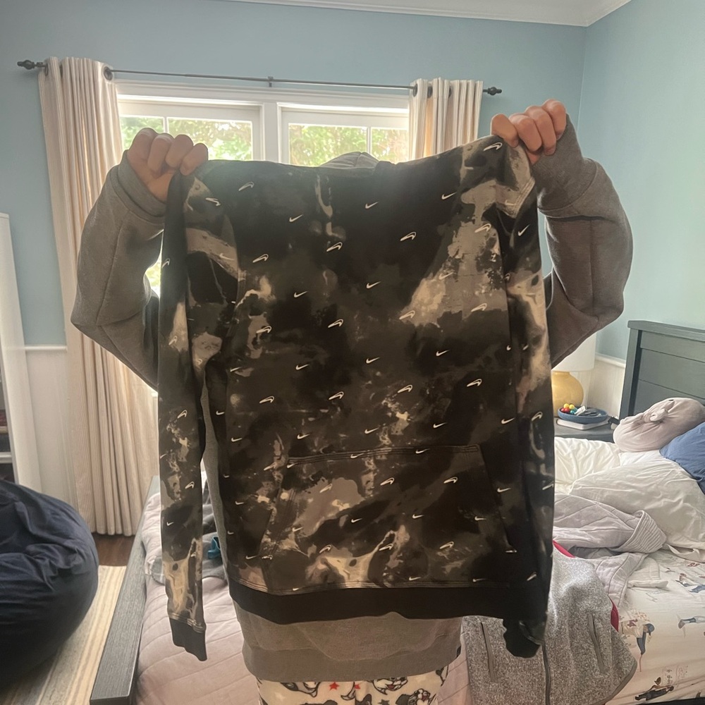 Nike Black and White Tie-Dye Sweatshirt